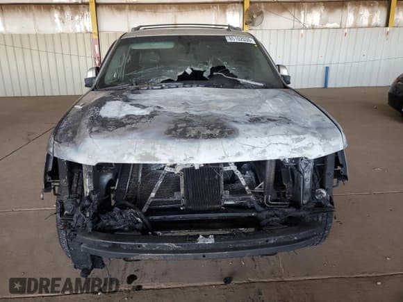 ✅ 2008 Chevrolet Avalanche 1LT • VIN: 3GNEC12088G243778 • Лот: 85102035. Опубликован ранее на Copart с пробегом Не указан. Бесплатный доступ к архиву аукционных продаж из США и подробный отчёт об истории автомобиля на DreamBid. Изображение 5.