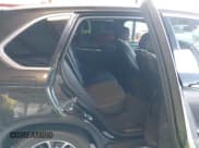 ✅ 2018 BMW X5 xDrive35i • VIN: 5UXKR0C5XJL074546 • Lot: 43673898. Wystawiony na IAAI z przebiegiem 78 435 mil. Bezpłatny archiwum sprzedaży aukcyjnych z USA i szczegółowy raport historii pojazdu na DreamBid. Zdjęcie 8.