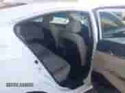 2018 Hyundai Elantra SEL с VIN 5NPD84LF4JH278812, выставлен на аукционе IAAI как лот 43485984 с пробегом 120 017 миль миль и . История ставок и продаж доступна на DreamBid. Изображение 8.