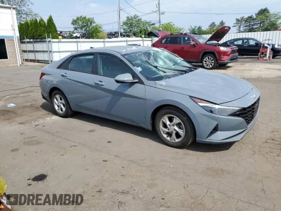 2022 Hyundai Elantra SE with VIN KMHLL4AG1NU303727, listed as a Copart auction lot 60492755 with 29,956 mi miles and Salvage title. Bid and sale history available at DreamBid. Image 4.