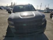 ✅ 2021 Chevrolet Silverado 1500 Custom Trail Boss • VIN: 1GCPYCEF1MZ231383 • Lot: 90948875. Wystawiony na Copart z przebiegiem 89 356 mil. Bezpłatny archiwum sprzedaży aukcyjnych z USA i szczegółowy raport historii pojazdu na DreamBid. Zdjęcie 5.