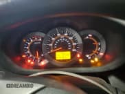 ✅ 2010 Toyota RAV4 Sport • VIN: 2T3RF4DV1AW054844 • Лот: 86656045. Опубликован ранее на Copart с пробегом 99 483 миль. Бесплатный доступ к архиву аукционных продаж из США и подробный отчёт об истории автомобиля на DreamBid. Изображение 9.