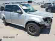 2010 Mercury Mariner z VIN 4M2CN8B75AKJ13322, wystawiony jako IAAI lot #42832064 z przebiegiem 205 074 mil mil oraz . Historia ofert i sprzedaży dostępna na DreamBid. Obrazek 19.