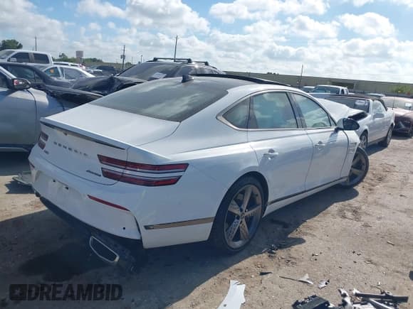 ✅ 2023 Genesis G80 Sport • VIN: KMTGB4SD8PU185841 • Lot: 42808541. Wystawiony na IAAI z przebiegiem Nie podano. Bezpłatny archiwum sprzedaży aukcyjnych z USA i szczegółowy raport historii pojazdu na DreamBid. Zdjęcie 4.