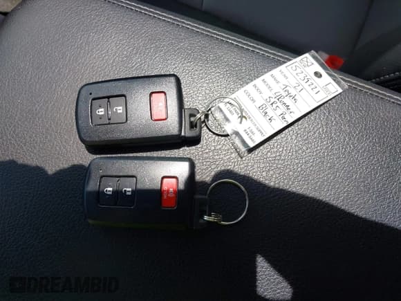 ✅ 2021 Toyota 4Runner SR5 Premium • VIN: JTEFU5JR7M5239221 • Lot: 42390687. Listed on IAAI with 74,816 mi. Free auction sales archive from the USA and detailed vehicle history report at DreamBid. Image 11.