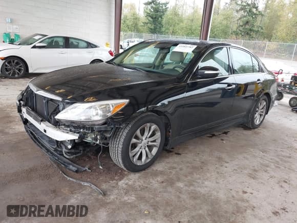 ✅ 2012 Hyundai Genesis 3.8L • VIN: KMHGC4DD3CU178908 • Лот: 43565782. Опубликован ранее на IAAI с пробегом 153 199 миль. Бесплатный доступ к архиву аукционных продаж из США и подробный отчёт об истории автомобиля на DreamBid. Изображение 2.