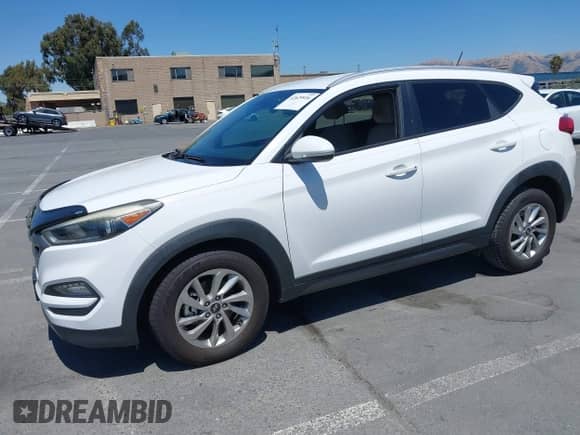 2016 Hyundai Tucson Limited z VIN KM8J33A2XGU047015, wystawiony jako IAAI lot #42629934 z przebiegiem 114 743 mil mil oraz . Historia ofert i sprzedaży dostępna na DreamBid. Obrazek 17.