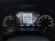 ✅ 2022 Ford F-150 Platinum • VIN: 1FTFW1E83NFB93505 • Lot: 43561059. Wystawiony na IAAI z przebiegiem 21 802 mil. Bezpłatny archiwum sprzedaży aukcyjnych z USA i szczegółowy raport historii pojazdu na DreamBid. Zdjęcie 7.