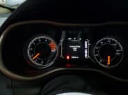 ✅ 2016 Jeep Cherokee Latitude • VIN: 1C4PJMCS4GW122920 • Лот: 90432725. Опубликован ранее на Copart с пробегом 125 335 миль. Бесплатный доступ к архиву аукционных продаж из США и подробный отчёт об истории автомобиля на DreamBid. Изображение 9.