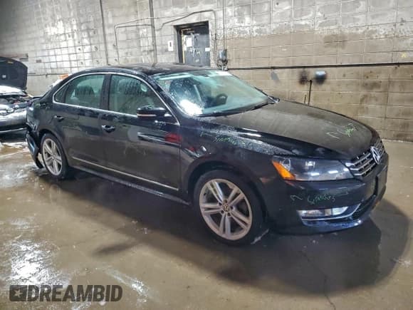 ✅ 2015 Volkswagen Passat SEL Premium • VIN: 1VWCS7A34FC103144 • Lot: 96875065. Listed on Copart with 88,989 mi. Free auction sales archive from the USA and detailed vehicle history report at DreamBid. Image 4.