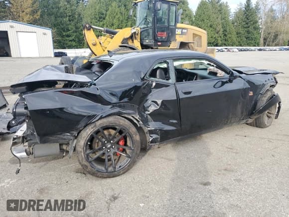 ✅ 2020 Dodge Challenger R/T Scat Pack Widebody • VIN: 2C3CDZFJ5LH116191 • Lot: 77871694. Wystawiony na Copart z przebiegiem Nie podano. Bezpłatny archiwum sprzedaży aukcyjnych z USA i szczegółowy raport historii pojazdu na DreamBid. Zdjęcie 3.