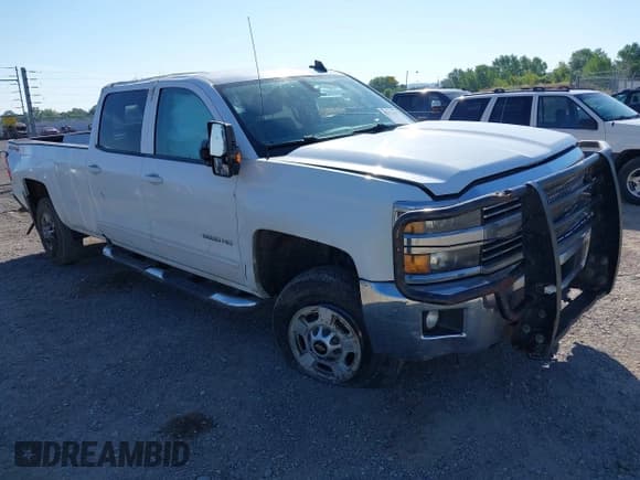 ✅ 2017 Chevrolet Silverado 2500HD LT • VIN: 1GC1KVEG3HF103181 • Lot: 42921437. Listed on IAAI with 235,535 mi. Free auction sales archive from the USA and detailed vehicle history report at DreamBid. Image 1.