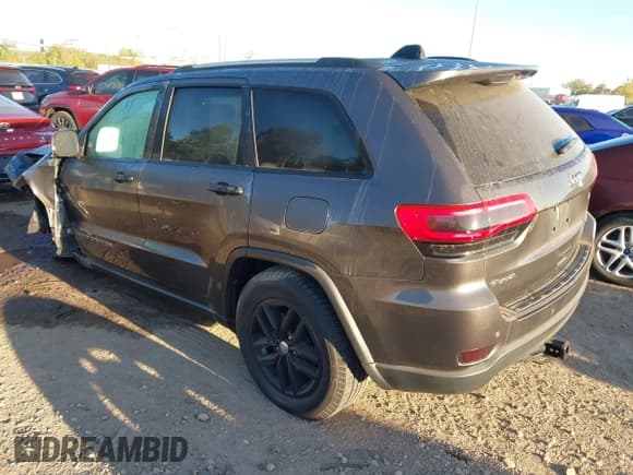 ✅ 2017 Jeep Grand Cherokee Limited • VIN: 1C4RJFBG3HC807513 • Lot: 43438676. Listed on IAAI with 144,095 mi. Free auction sales archive from the USA and detailed vehicle history report at DreamBid. Image 3.
