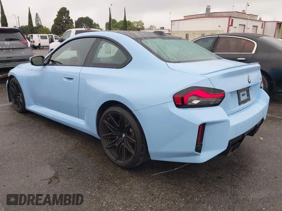 ✅ 2023 BMW M2 • VIN: 3MF13DM09P8D45313 • Lot: 41912105. Listed on IAAI with 27,757 mi. Free auction sales archive from the USA and detailed vehicle history report at DreamBid. Image 3.