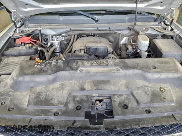 ✅ 2012 Chevrolet Silverado 2500HD LT • VIN: 1GC1KXCGXCF115514 • Лот: 94944095. Опубликован ранее на Copart с пробегом 106 731 миль. Бесплатный доступ к архиву аукционных продаж из США и подробный отчёт об истории автомобиля на DreamBid. Изображение 11.