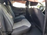 ✅ 2022 Toyota Tacoma SR5 • VIN: 3TMDZ5BN7NM131864 • Лот: 72103375. Опубликован ранее на Copart с пробегом 41 778 миль. Бесплатный доступ к архиву аукционных продаж из США и подробный отчёт об истории автомобиля на DreamBid. Изображение 10.