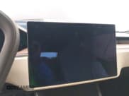 ✅ 2021 Tesla Model S Long Range • VIN: 5YJSA1E57MF441387 • Lot: 42034307. Wystawiony na IAAI z przebiegiem Nie podano. Bezpłatny archiwum sprzedaży aukcyjnych z USA i szczegółowy raport historii pojazdu na DreamBid. Zdjęcie 18.