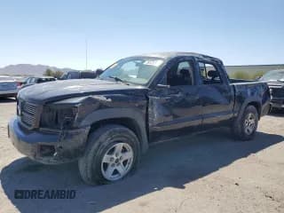✅ 2008 Dodge Dakota Sport • VIN: 1D7HW68N38S528691 • Лот: 66038595. Опубликован ранее на Copart с пробегом 208 184 миль. Бесплатный доступ к архиву аукционных продаж из США и подробный отчёт об истории автомобиля на DreamBid. Изображение 1.