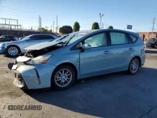 2015 Toyota Prius Three с VIN JTDZN3EU8FJ025401, выставлен на аукционе Copart как лот 85421275 с пробегом 105 653 миль миль и Списание • Salvage title. История ставок и продаж доступна на DreamBid. Изображение 1.
