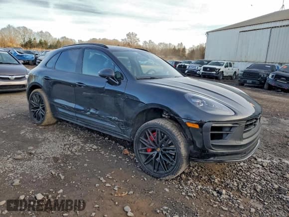 ✅ 2023 Porsche Macan GTS • VIN: WP1AF2A55PLB56728 • Lot: 93667995. Wystawiony na Copart z przebiegiem 24 208 mil. Bezpłatny archiwum sprzedaży aukcyjnych z USA i szczegółowy raport historii pojazdu na DreamBid. Zdjęcie 4.
