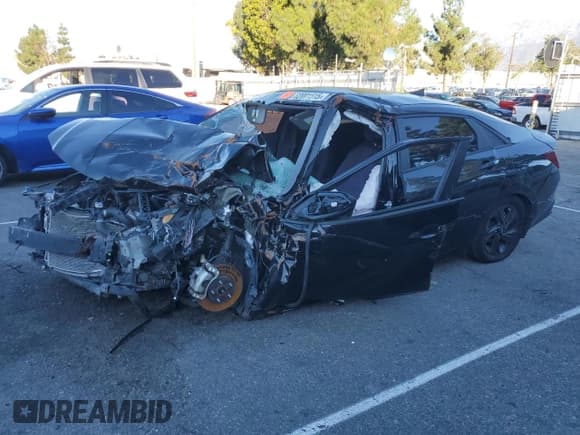 ✅ 2022 Hyundai Elantra SEL • VIN: KMHLM4AG2NU259380 • Lot: 82001515. Listed on Copart with Not provided. Free auction sales archive from the USA and detailed vehicle history report at DreamBid. Image 1.