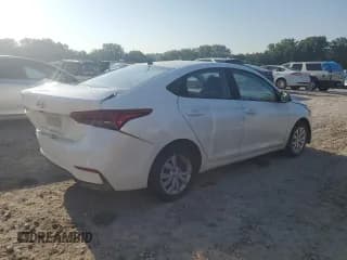 ✅ 2021 Hyundai Accent SE • VIN: 3KPC24A66ME129651 • Lot: 67038224. Wystawiony na Copart z przebiegiem 80 532 mil. Bezpłatny archiwum sprzedaży aukcyjnych z USA i szczegółowy raport historii pojazdu na DreamBid. Zdjęcie 3.