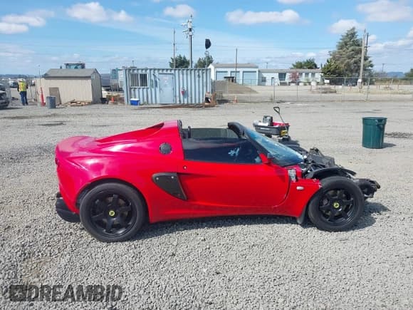 ✅ 2005 Lotus Elise • VIN: SCCPC11185HL32505 • Lot: 42888798. Wystawiony na IAAI z przebiegiem Nie podano. Bezpłatny archiwum sprzedaży aukcyjnych z USA i szczegółowy raport historii pojazdu na DreamBid. Zdjęcie 13.