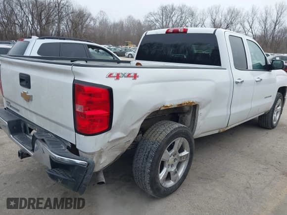 ✅ 2015 Chevrolet Silverado 1500 Work Truck • VIN: 1GCVKPEC5FZ443440 • Lot: 41542809. Listed on IAAI with 305,531 mi. Free auction sales archive from the USA and detailed vehicle history report at DreamBid. Image 4.
