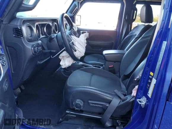 ✅ 2020 Jeep Wrangler Unlimited Sport • VIN: 1C4HJXDG4LW333870 • Lot: 86645595. Listed on Copart with 87,575 mi. Free auction sales archive from the USA and detailed vehicle history report at DreamBid. Image 7.