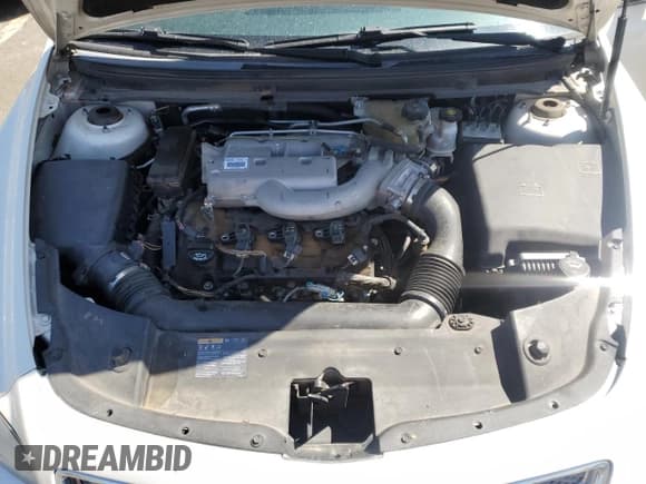 ✅ 2011 Chevrolet Malibu LTZ • VIN: 1G1ZE5E72BF303091 • Lot: 71943584. Listed on Copart with 142,872 mi. Free auction sales archive from the USA and detailed vehicle history report at DreamBid. Image 11.