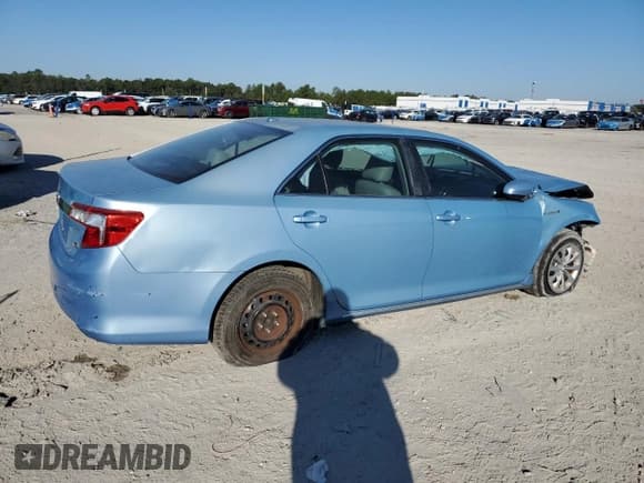 ✅ 2012 Toyota Camry XLE • VIN: 4T1BD1FK4CU025794 • Lot: 91235515. Wystawiony na Copart z przebiegiem Nie podano. Bezpłatny archiwum sprzedaży aukcyjnych z USA i szczegółowy raport historii pojazdu na DreamBid. Zdjęcie 3.