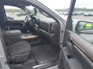 ✅ 2024 Chevrolet Silverado 1500 RST • VIN: 1GCUDEED7RZ238127 • Lot: 43297425. Wystawiony na IAAI z przebiegiem 25 177 mil. Bezpłatny archiwum sprzedaży aukcyjnych z USA i szczegółowy raport historii pojazdu na DreamBid. Zdjęcie 5.