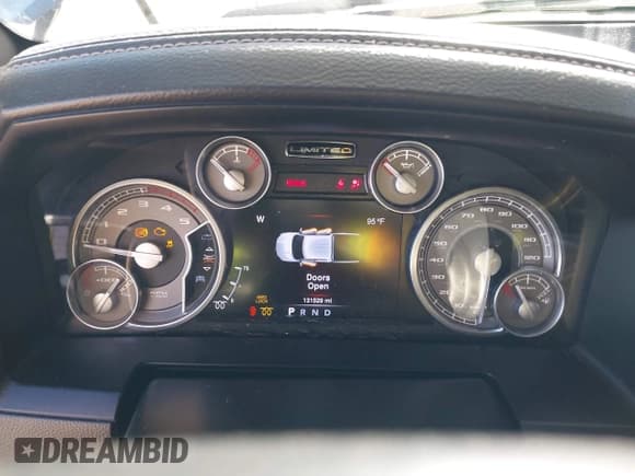 ✅ 2016 Ram 2500 Laramie Longhorn • VIN: 3C6UR5GL8GG134191 • Lot: 43541122. Listed on IAAI with 131,529 mi. Free auction sales archive from the USA and detailed vehicle history report at DreamBid. Image 7.