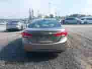 ✅ 2012 Hyundai Elantra Limited • VIN: 5NPDH4AE5CH124879 • Lot: 43030184. Wystawiony na IAAI z przebiegiem 108 921 mil. Bezpłatny archiwum sprzedaży aukcyjnych z USA i szczegółowy raport historii pojazdu na DreamBid. Zdjęcie 17.