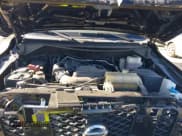 ✅ 2018 Nissan NV Cargo SV • VIN: 1N6BF0KY6JN810843 • Lot: 41498664. Wystawiony na IAAI z przebiegiem 121 072 mil. Bezpłatny archiwum sprzedaży aukcyjnych z USA i szczegółowy raport historii pojazdu na DreamBid. Zdjęcie 10.