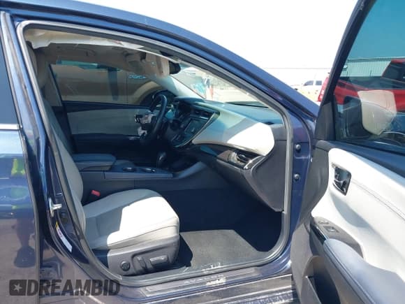 ✅ 2014 Toyota Avalon Limited • VIN: 4T1BK1EB3EU112662 • Lot: 42920732. Listed on IAAI with 145,031 mi. Free auction sales archive from the USA and detailed vehicle history report at DreamBid. Image 5.