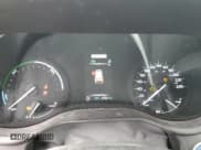 ✅ 2022 Toyota Sienna LE • VIN: 5TDGRKEC7NS120661 • Lot: 83801075. Listed on Copart with 28,261 mi. Free auction sales archive from the USA and detailed vehicle history report at DreamBid. Image 9.