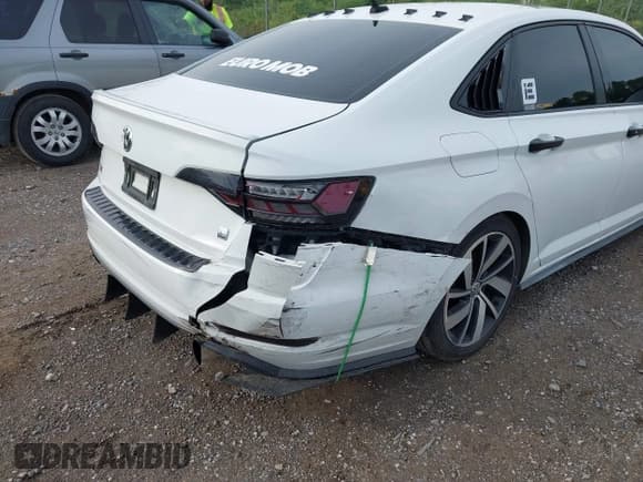 ✅ 2019 Volkswagen Jetta S • VIN: 3VW5T7BU0KM248929 • Lot: 42782955. Listed on IAAI with 65,179 mi. Free auction sales archive from the USA and detailed vehicle history report at DreamBid. Image 6.