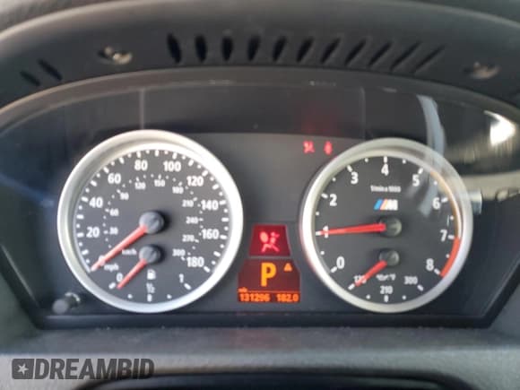 ✅ 2012 BMW X5 M • VIN: 5YMGY0C59CLK27762 • Lot: 46612055. Wystawiony na Copart z przebiegiem 131 296 mil. Bezpłatny archiwum sprzedaży aukcyjnych z USA i szczegółowy raport historii pojazdu na DreamBid. Zdjęcie 9.