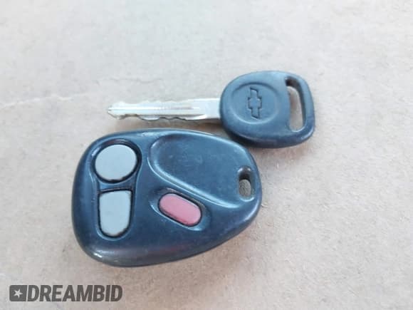 ✅ 2001 Chevrolet Silverado 2500HD LT3 • VIN: 1GCHK23G91F130620 • Лот: 41320145. Опубликован ранее на IAAI с пробегом 240 794 миль. Бесплатный доступ к архиву аукционных продаж из США и подробный отчёт об истории автомобиля на DreamBid. Изображение 11.