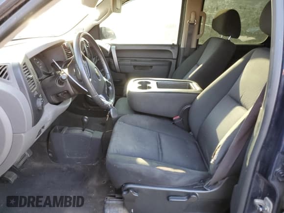 ✅ 2011 Chevrolet Silverado 1500 LS • VIN: 3GCPKREA1BG218266 • Lot: 71519344. Listed on Copart with 278,584 mi. Free auction sales archive from the USA and detailed vehicle history report at DreamBid. Image 7.