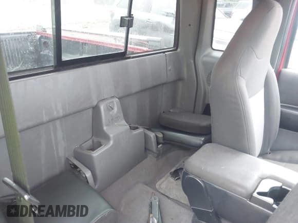 ✅ 2003 Ford Ranger XL Fleet • VIN: 1FTYR44U33PB90238 • Лот: 43034548. Опубликован ранее на IAAI с пробегом 165 522 миль. Бесплатный доступ к архиву аукционных продаж из США и подробный отчёт об истории автомобиля на DreamBid. Изображение 8.