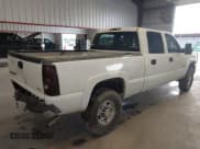 ✅ 2004 Chevrolet Silverado 2500 LT • VIN: 1GCGC23U14F182052 • Lot: 42662984. Wystawiony na IAAI z przebiegiem 209 069 mil. Bezpłatny archiwum sprzedaży aukcyjnych z USA i szczegółowy raport historii pojazdu na DreamBid. Zdjęcie 4.