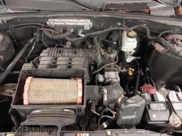 ✅ 2010 Mercury Mariner Premier • VIN: 4M2CN9HGXAKJ28184 • Lot: 42480802. Wystawiony na IAAI z przebiegiem 145 645 mil. Bezpłatny archiwum sprzedaży aukcyjnych z USA i szczegółowy raport historii pojazdu na DreamBid. Zdjęcie 10.