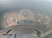 ✅ 2006 GMC Sierra 1500 SLE2 • VIN: 2GTEK13T661242199 • Lot: 70198294. Wystawiony na Copart z przebiegiem 143 288 mil. Bezpłatny archiwum sprzedaży aukcyjnych z USA i szczegółowy raport historii pojazdu na DreamBid. Zdjęcie 9.