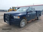 ✅ 2018 Ram 2500 Tradesman • VIN: 3C7WR5HJ2JG425200 • Lot: 42834826. Wystawiony na IAAI z przebiegiem 151 110 mil. Bezpłatny archiwum sprzedaży aukcyjnych z USA i szczegółowy raport historii pojazdu na DreamBid. Zdjęcie 17.