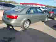 2010 Hyundai Sonata GLS with VIN 5NPET4AC6AH583675, listed as a IAAI auction lot 43500742 with 228,555 mi miles and . Bid and sale history available at DreamBid. Image 4.