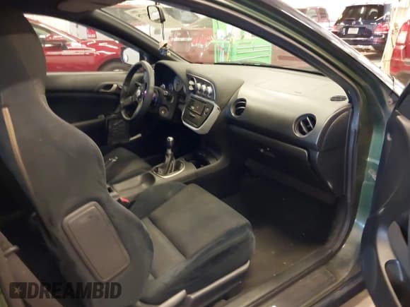 ✅ 2003 Acura RSX Type S • VIN: JH4DC530X3C015284 • Lot: 42475178. Wystawiony na IAAI z przebiegiem 210 734 mil. Bezpłatny archiwum sprzedaży aukcyjnych z USA i szczegółowy raport historii pojazdu na DreamBid. Zdjęcie 5.