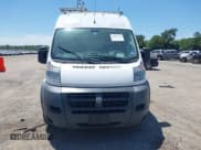 ✅ 2018 Ram ProMaster Cargo • VIN: 3C6TRVBG7JE143506 • Lot: 42802544. Wystawiony na IAAI z przebiegiem 124 895 mil. Bezpłatny archiwum sprzedaży aukcyjnych z USA i szczegółowy raport historii pojazdu na DreamBid. Zdjęcie 12.