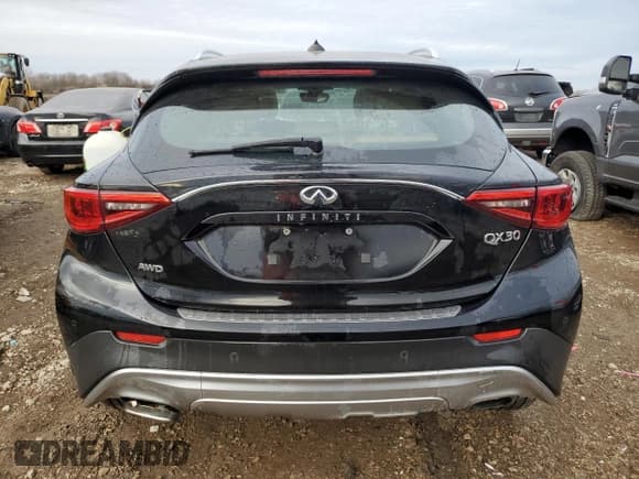 ✅ 2018 Infiniti QX30 Luxury • VIN: SJKCH5CR1JA053361 • Lot: 82657424. Listed on Copart with 86,356 mi. Free auction sales archive from the USA and detailed vehicle history report at DreamBid. Image 6.